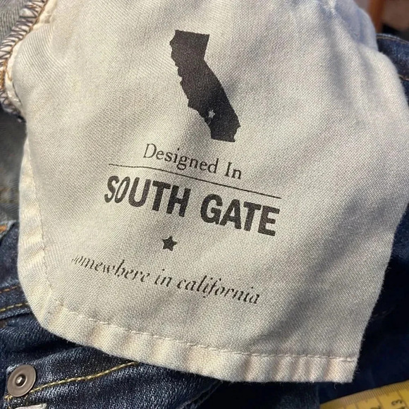 AG The Matchbox slim straight woman’s jeans. - Picture 13 of 13